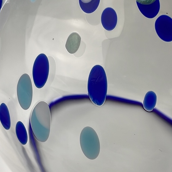 Blue & Clear Art Glass Fish Bowl with Bubble Glass Fish - Picture 12 of 16